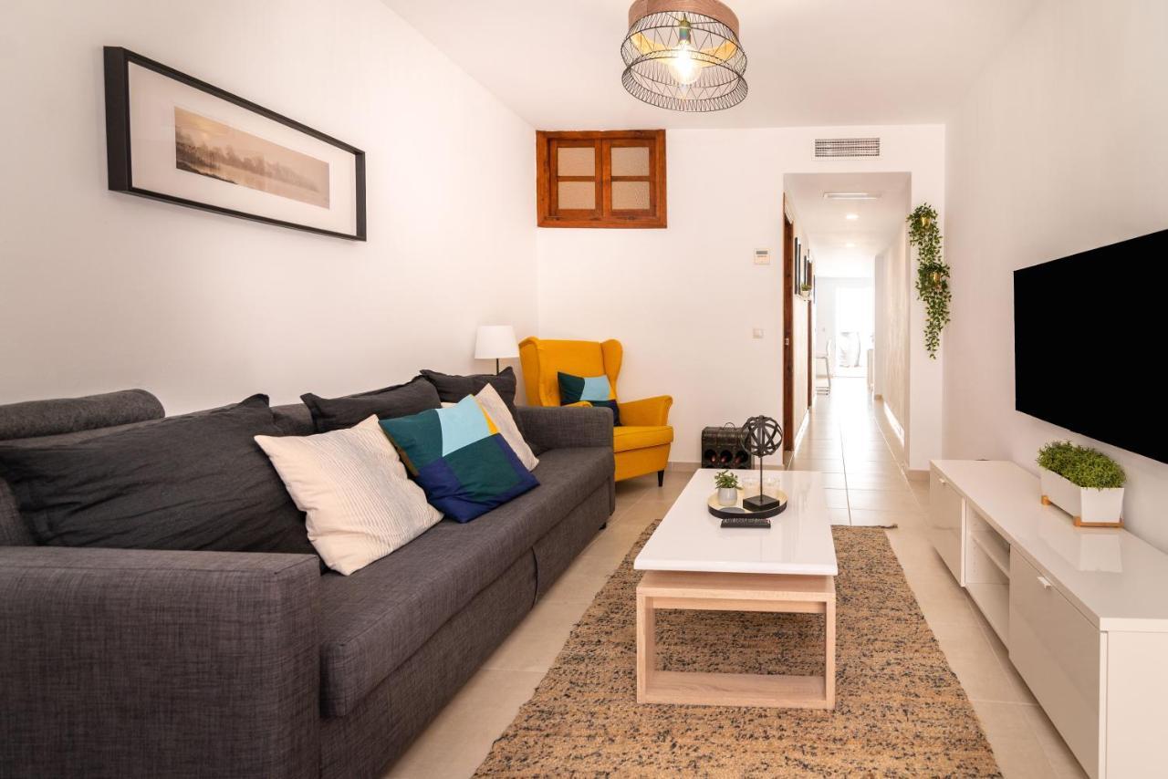 Lovely Cozy 2-Bedroom Residential Home With Patio Benalmadena Ngoại thất bức ảnh